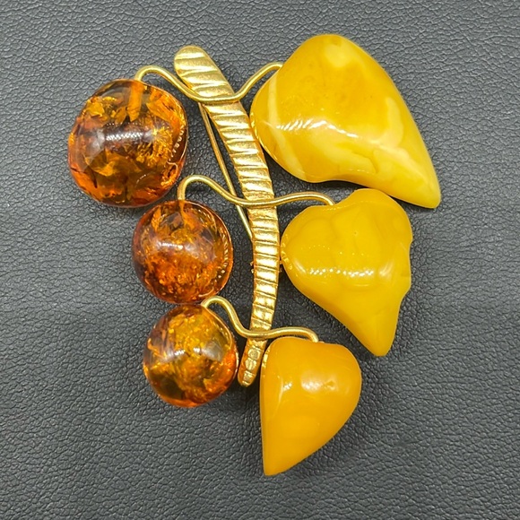 Vintage Russian Baltic and Butterscotch Amber Leaves and Berries